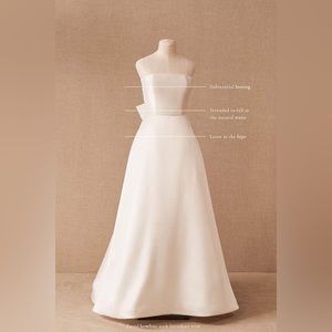 Nouvelle Amsale Pina Gown Size 4